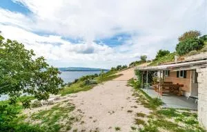 Gorgeous Home In Nerezisca With Wifi - Nerežišća