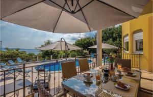 Awesome Home In Kostrena With Wifi 