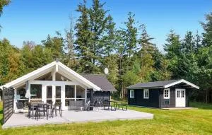 Lovely Home In Hals With Kitchen - Hals