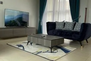 Modern Apartment Prime Location - Buye