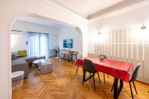 Entire Apartment - Heart of Athens