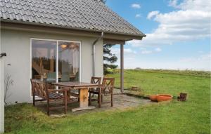 3 Bedroom Amazing Home In Højslev