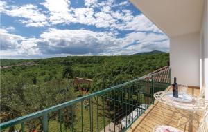Three-Bedroom Holiday Home In Katuni