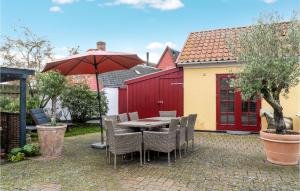 1 Bedroom Cozy Apartment In Gilleleje