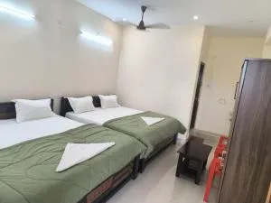 Hotel Vishnu Grand - Nārāyanavanam