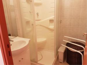Villas Superbe villa de plain pied avec grand jardin - 6RADI8 : photos des chambres