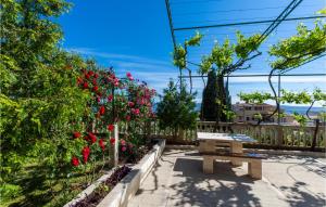 1 Bedroom Beautiful Apartment In Duce