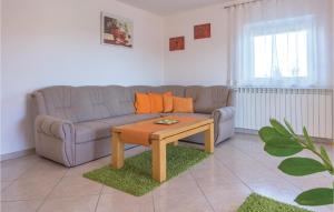 Four-Bedroom Apartment With Sea View In Vodnjan