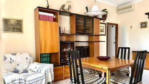 Ampio quadrilocale nel cuore di Numana - N279