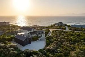 Romansbaai Oceanview Retreat - Goudiniweg