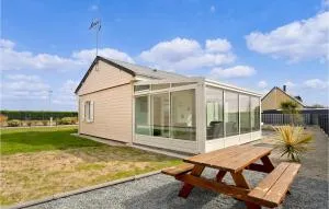 Gorgeous Home In Creances-Plage - Lessay