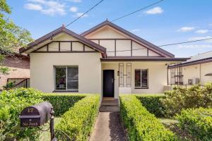 Spacious 3-Bedroom Family Home in Concords Heart!