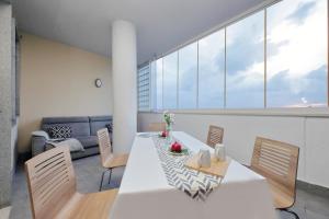 Annasoles flat by Domus&Dimore