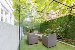 Cute Private Garden 2BD2Bath Quaint Home! #366