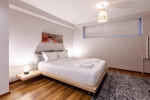 Cute Private Garden 2BD2Bath Quaint Home! #366