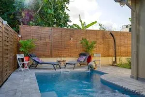 Bas de villa avec piscine à Le Robert - Quartier Lecomte