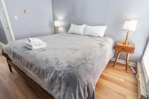 Leatherbark 108A Fresh Quiet Retreat Gated Parking Free Shuttle