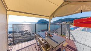 Namhae Pumda Pool villa Pension