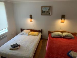 Piiri 12, white Apartment - 2 big beds - Very Cute Apartment