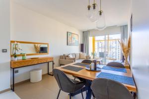 Intempo by Holuxe - 131 - 13th floor