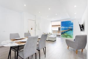 Stylish Urban Stay in Santa Cruz, Plaza Militar