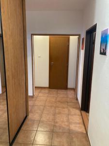 Priestranný byt Klokočina NR