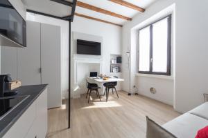 Stylish Studio Loft in Porta Romana