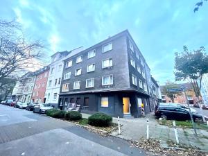 Große 80qm 3 Zimmer Wohnung, nahe Messe & Klinikum, 2x 55" Smart TV, Netflix, Keyless