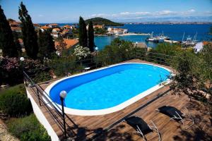 Apartments Novis - 3hvězdičkové hotely ve městě Kali