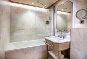 Executive Double or Twin Room room in Derby Alma