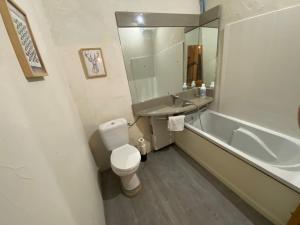 Hotels Chambres Zohra Centre ville : photos des chambres