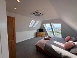 Excalibur 3 Bed sleeps 7 - 博斯卡斯尔