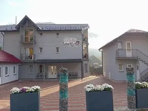 Готель Ципа - 克瓦西