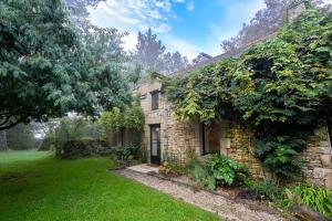 Maisons de vacances Gite Marguerite - Maison avec jardin de 3500m2 : photos des chambres