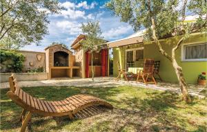 Stunning Home In Peroj With Wifi 