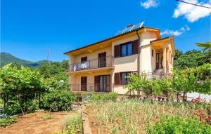 Nice Apartment In Veprinac With Wifi