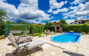 2 Bedroom Amazing Apartment In Drazice