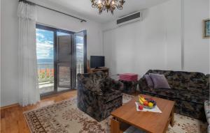 Nice Apartment In Novi Vinodolski