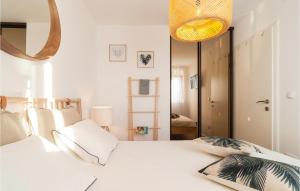 4 Bedroom Beautiful Home In Sevid