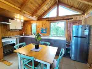 Cabañas Ayalén con vista al Lago