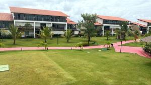 Lindo flat duplex Praia de Carneiros Cond Meridional