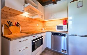 Beautiful Home In Sovari With Sauna