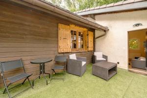 Maisons de vacances Studio en pleine nature avec Balneo proche du Lac : photos des chambres