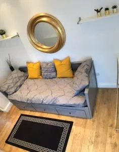 Cosy Heartfelt Room in a Home - 埃奇韦尔