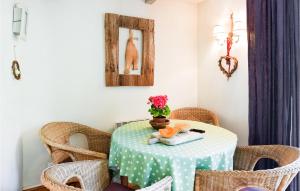 Nice Home In Saint-Martin-De-Ré