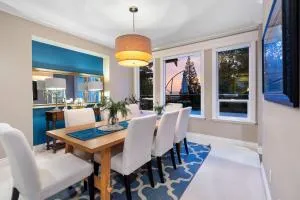 North Vancouver Gem - 5Br Retreat - Lynn Creek