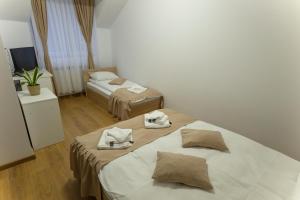 Pensiunea Vadu Izei - Cazare, Restaurant, Piscină, Sală de Evenimente