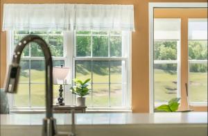 Lounging on the Links Thousand Hills