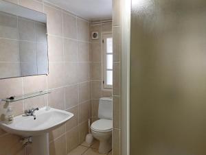 Maisons de vacances The Villa du Canal spacious house with swimming pool : photos des chambres