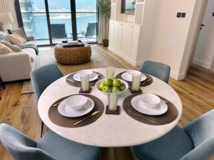 Atlantis View 1BR with Beachfront Access and Balcony